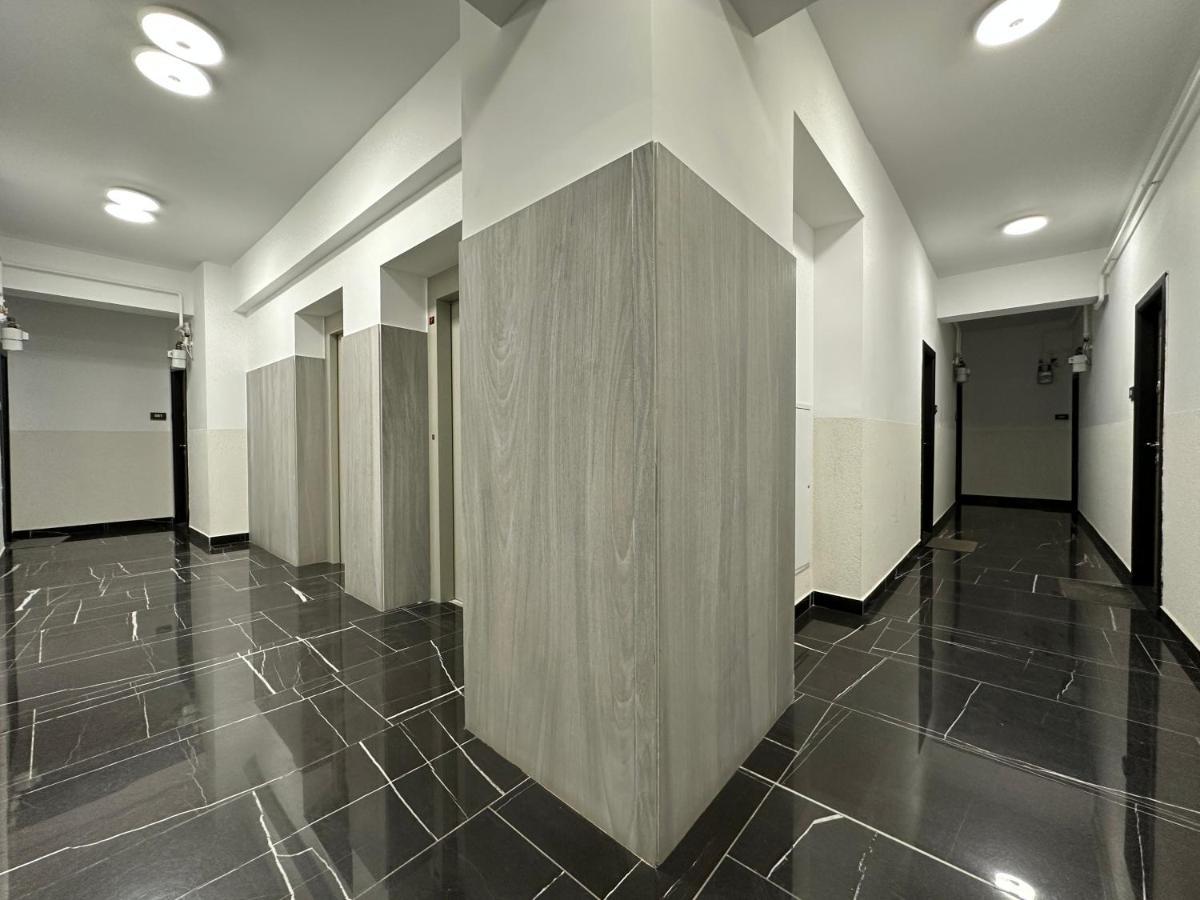 Luxury Studios 雅西 外观 照片