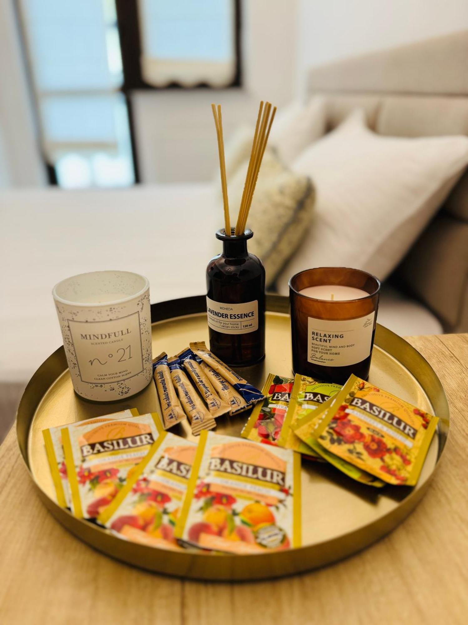 Luxury Studios 雅西 外观 照片